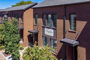 The Magnolia 9 by Avantstay Downtown Balcony