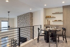 Abigail Drive Year-round Retreat With Hot Tub Near Park City Adventure