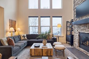 Abigail Drive Year-round Retreat With Hot Tub Near Park City Adventure