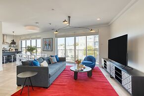 The Carter 501 by Avantstay Mins to Downtown