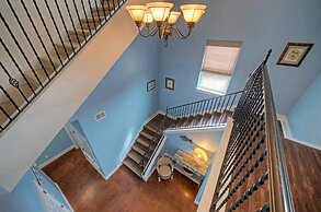 Leave of Absence Luxe Coastal Stay w Pool Outdoor Dining Minutes to Be