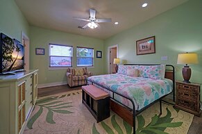 Leave of Absence Luxe Coastal Stay w Pool Outdoor Dining Minutes to Be