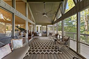 Modern Masterpiece by Avantstay Waterfront Private Dock