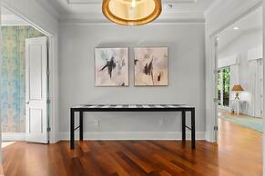 Modern Masterpiece by Avantstay Waterfront Private Dock