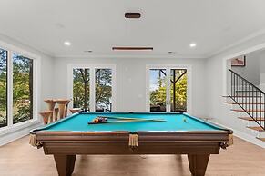 Modern Masterpiece by Avantstay Waterfront Private Dock