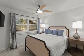 Modern Masterpiece by Avantstay Waterfront Private Dock