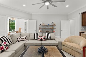 Modern Masterpiece by Avantstay Waterfront Private Dock