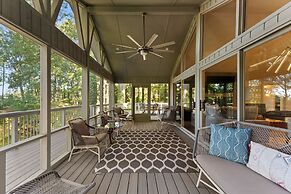 Modern Masterpiece by Avantstay Waterfront Private Dock