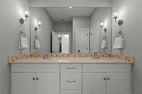 Modern Masterpiece by Avantstay Waterfront Private Dock