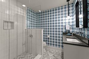 Modern Masterpiece by Avantstay Waterfront Private Dock