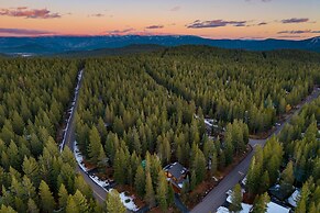 Hansel by Avantstay Pool Table 5mins to Skiing