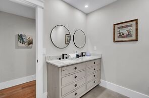 Mizzenmast by Avantstay Harbourtown Escape Group Retreat w Patio