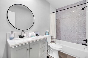 Mizzenmast by Avantstay Harbourtown Escape Group Retreat w Patio