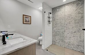 Mizzenmast by Avantstay Harbourtown Escape Group Retreat w Patio