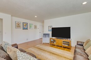 Pacific Breeze Ocean Views Steps to Cannon Beach Airy Coastal Retreat