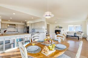 Pacific Breeze Ocean Views Steps to Cannon Beach Airy Coastal Retreat