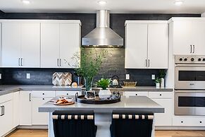 Ski La Vie by Avantstay Hot Tub Game Room Near the Ski Slopes