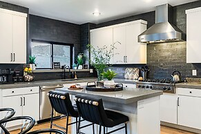 Ski La Vie by Avantstay Hot Tub Game Room Near the Ski Slopes