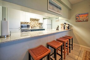 Compass 17 by Avantstay Minutes to the Beach Community Pool