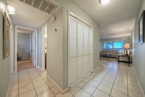 Compass 17 by Avantstay Minutes to the Beach Community Pool