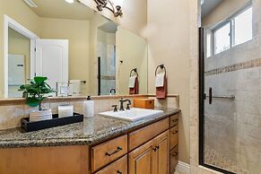 Cleveland Vista by Avantstay Pool Hot Tub Fire Pit Panoramic Views