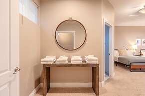 Colina by Avantstay Secluded Mountain Top Oasis w Pool Hot Tub Putting