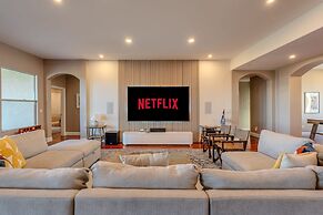 Colina by Avantstay Secluded Mountain Top Oasis w Pool Hot Tub Putting