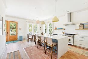 Windward House by Avantstay Walk to Beach Restaurants Saltwater Pool