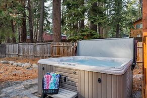 Westlake Cabin by Avantstay Hot Tub Near Skiing Walk to Restaurants La