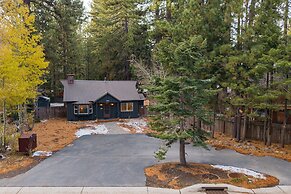Westlake Cabin by Avantstay Hot Tub Near Skiing Walk to Restaurants La