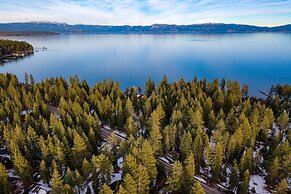 Westlake Cabin by Avantstay Hot Tub Near Skiing Walk to Restaurants La