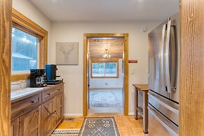 Westlake Cabin by Avantstay Hot Tub Near Skiing Walk to Restaurants La