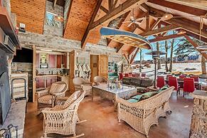 Twin Creeks Ranch Luxury Aspen Group Retreat 25-acres Guest House