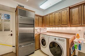 Twin Creeks Ranch Luxury Aspen Group Retreat 25-acres Guest House