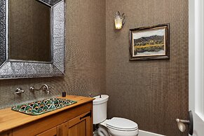 Twin Creeks Ranch Luxury Aspen Group Retreat 25-acres Guest House