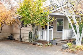 Riverfront Bend by Avantstay Private Dock Kayaks Large Yard w Views Ho