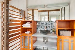 Riverfront Bend by Avantstay Private Dock Kayaks Large Yard w Views Ho