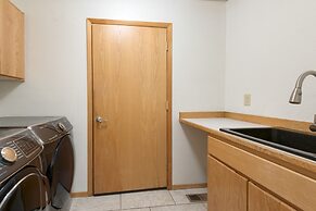 River Meadows by Avantstay Near River Access to Private Boat Ramp