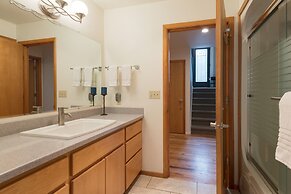 River Meadows by Avantstay Near River Access to Private Boat Ramp