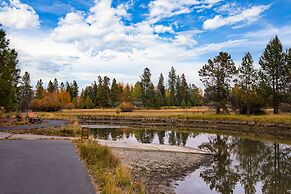River Meadows by Avantstay Near River Access to Private Boat Ramp