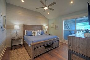 Blue Marlin at Trout Street Balcony w Marina Views Walk to Port A Nigh