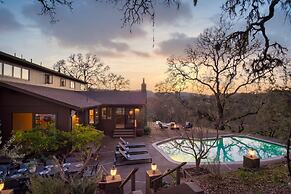 Gable by Avantstay Beautiful 3 5 Acre Oasis w Gorgeous Views Pool Hot 