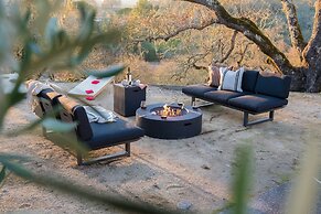 Gable by Avantstay Beautiful 3 5 Acre Oasis w Gorgeous Views Pool Hot 