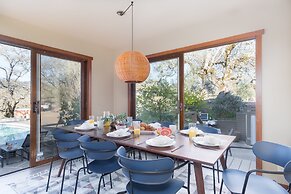 Gable by Avantstay Beautiful 3 5 Acre Oasis w Gorgeous Views Pool Hot 