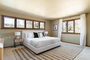 Gable by Avantstay Beautiful 3 5 Acre Oasis w Gorgeous Views Pool Hot 