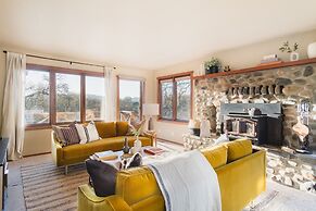 Gable by Avantstay Beautiful 3 5 Acre Oasis w Gorgeous Views Pool Hot 