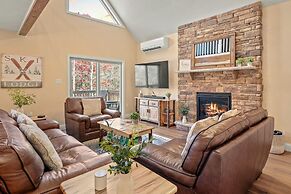 Stephen Way by Avantstay Hot Tub Game Room Albrightsville