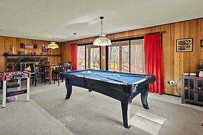 Mountain Magic by Avantstay Firepit Game Room - Pool Table Foosball