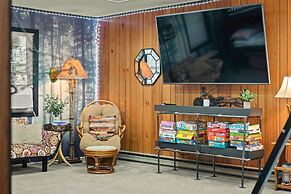 Mountain Magic by Avantstay Firepit Game Room - Pool Table Foosball