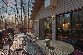 Mountain Magic by Avantstay Firepit Game Room - Pool Table Foosball